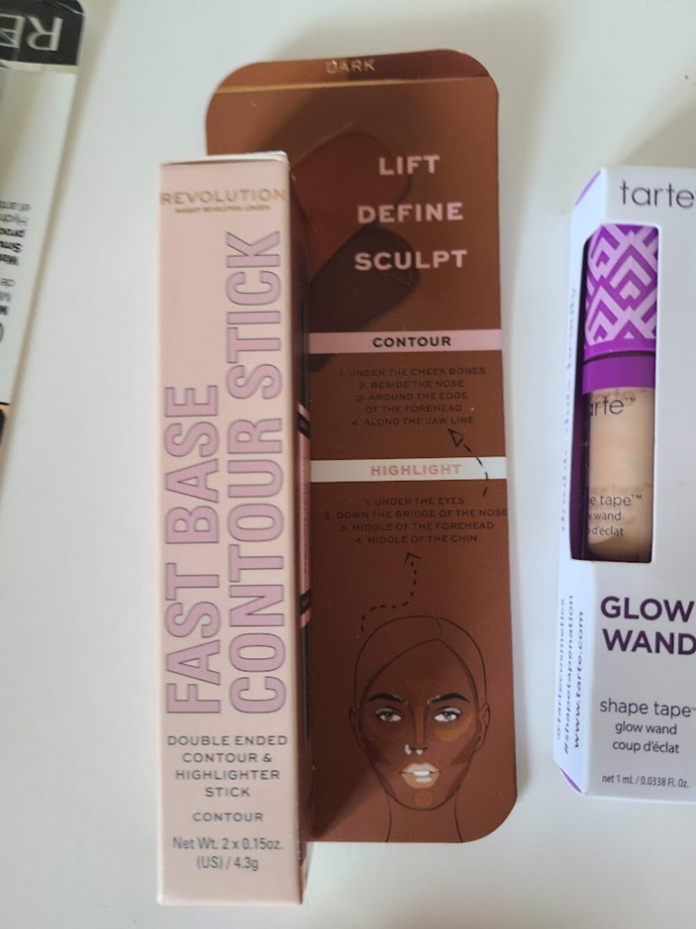 Cosmetic bundle - Picture 5 of 6